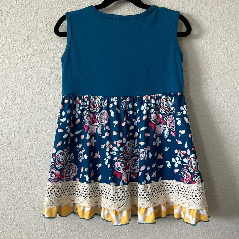 Girls size 6 two piece set. Tank, shorts, Blue, yellow, floral, ruffles, lace